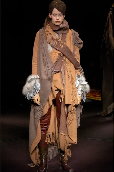 Look 42